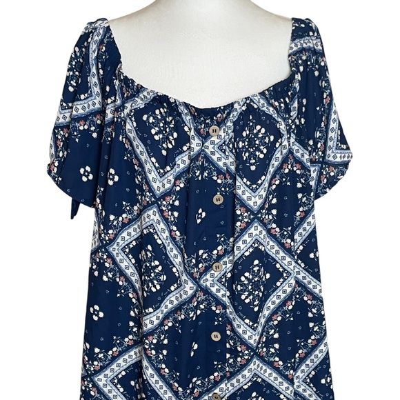Rue Plus Navy Blue Bandana Floral Print Off Shoulder Blouse 3X Cottagecore - Picture 2 of 10